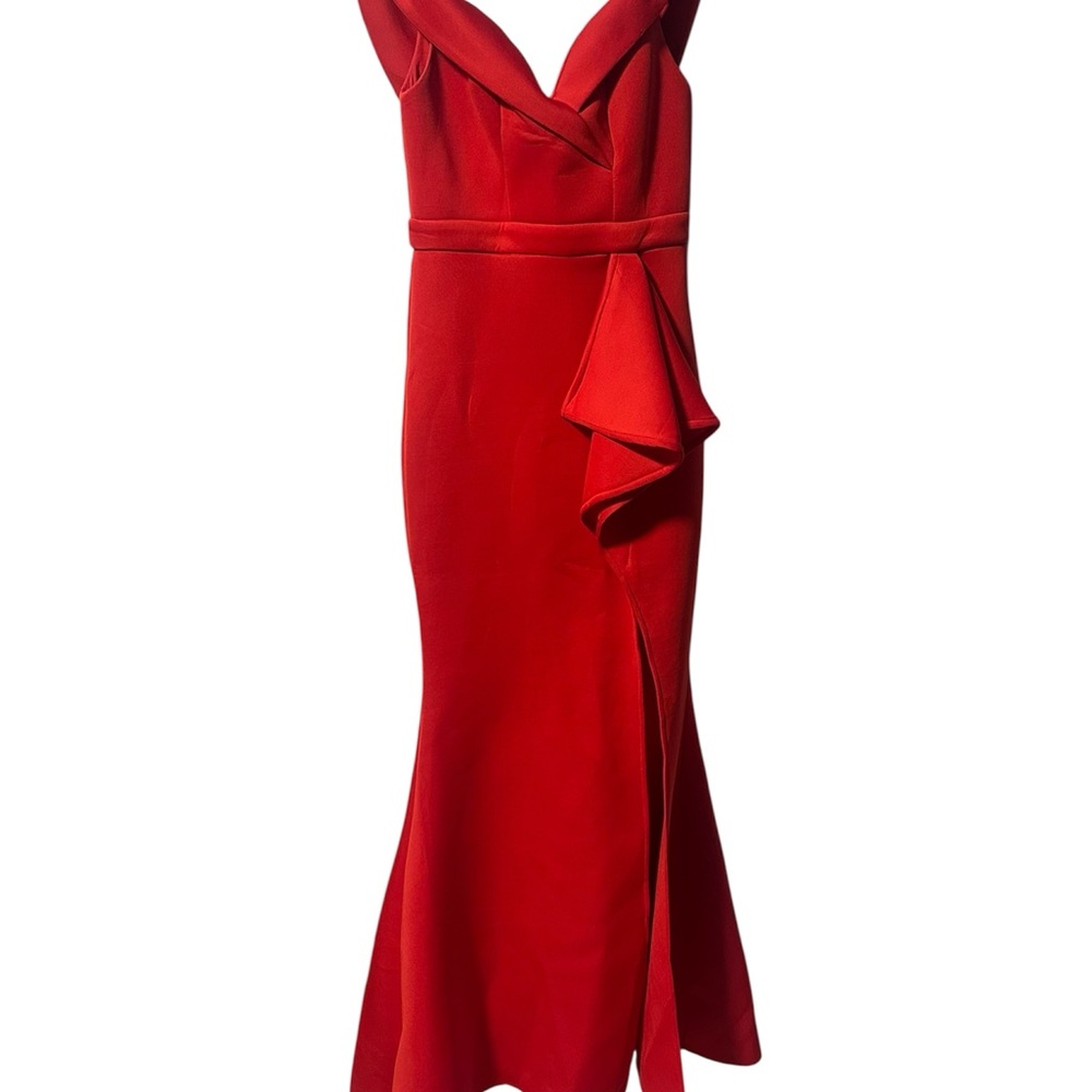 Elegant Red Evening Gown